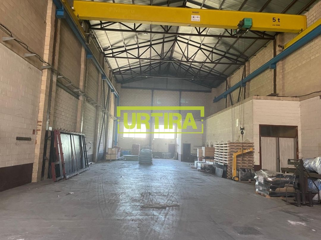 nave en alquiler en aduna